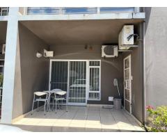 ARRENDA-SE Belíssimo apartamento T1 mobilado no condomínio sunview - 6