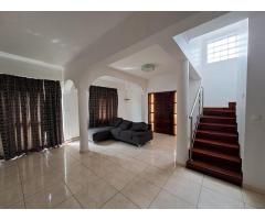 Arrenda-se Moradia Duplex T3 no condomínio Golden Sainds - 3