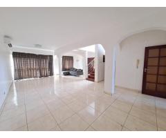 Arrenda-se Moradia Duplex T3 no condomínio Golden Sainds - 5