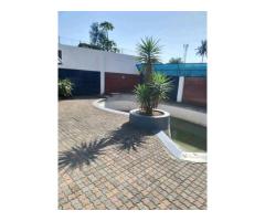 Vende-se Vivenda tipo2 no Bairro Fomento Sial , com toda Documentação. - 3