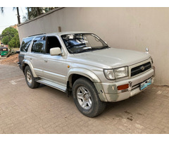 Vendo toyota hilux surf