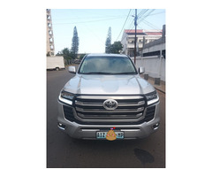Vendo toyota land cruiser prado