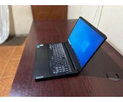 Laptop GAMER. Lenovo IdeaPad Gaming3, i5-11th Gen. Aprecie