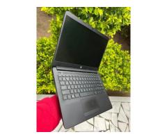 Laptop HP AMD 3020 with Radeon Graphics. Aprecie Boss é Mahala - 1