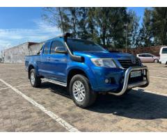 Vendo Toyota Hilux 4x4