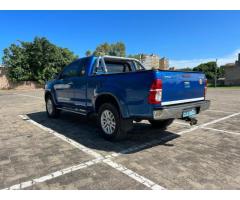 Vendo Toyota Hilux 4x4 - 2