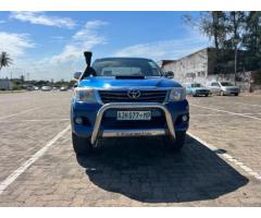 Vendo Toyota Hilux 4x4 - 5