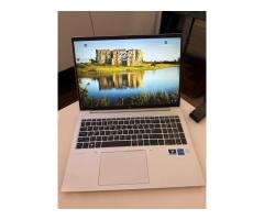 HP EliteBook 860 G10 16-inch Intel Core i7-1365U - 2