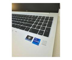 HP EliteBook 860 G10 16-inch Intel Core i7-1365U - 4