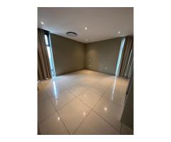 Arrenda-se belíssimo apartamento T4 com vista ao mar no marés - 6