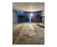 Arrenda-se loja ou Armazém no mercado Benfica - 4