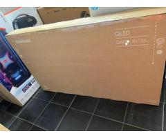 TV Samsung 55" QLed Q60C Modelo 2023 ( selada )