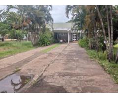 *VENDE SE UMA PROPRIEDADE Tp4 com 3500m² PRÓXIMO DA BIC (MATOLA) a 200M da N4,* - 2