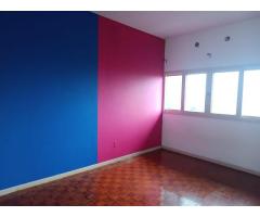 Arrenda-se boa flat tipo2 no 5 andar no alto Maé, jardim dos madjerm.