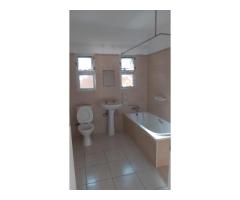 Arrenda-se linda casa tp4 com piscina na Mozal condomínio Villa Esperança 1. - 5