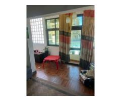 Vende-se Geminada Tp2, no 1° andar em Malhangalene B RUA LARGO THIAGO. - 2