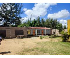 Vende-se casa tp1 com 40X40, na Matola Rio, bairro Djonasse, paragem cruzamento à 15min a pé - 6