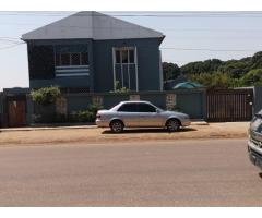 Arrenda-se linda casa tp3 e anexo tp1 na Matola--Machava sede próximo ao NAZ- Naz,