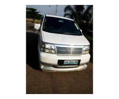 Nissan Elgrand - 3