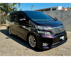 Toyota Velfire 2011 V6 recém chegado
