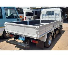 Toyota | Toyoace | 4×4 | Recém-importada - 4