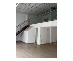 Arrenda-se loja na baixa da cidade 25 de setembro