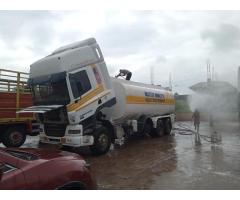 Aluguel de camiões cisternas para transportar água em Moçambique