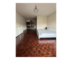 Arrenda-se super Moradia T5 Mobilada na sommerschield 1 - 3