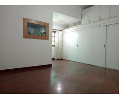 Arrenda-se Luxuosa Moradia T3 na POLANA - 3