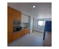 Arrenda-se um apartamento tipo 3 mobilado no condomínio jacarandá na armando Tivane - 1